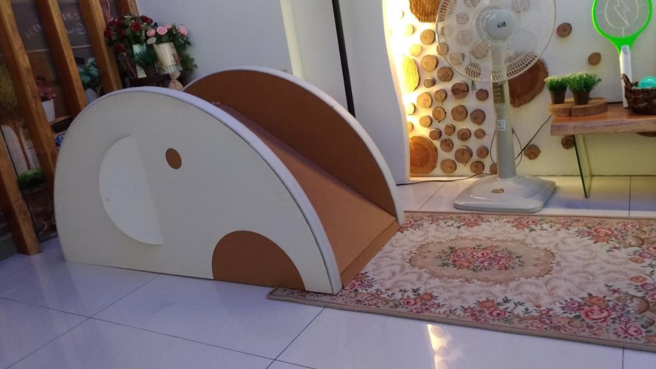 Romance Greece ليودونغ المظهر الخارجي الصورة